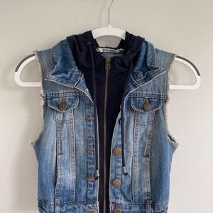 Distressed Sleeveless Vest With Hoodie | SMALL